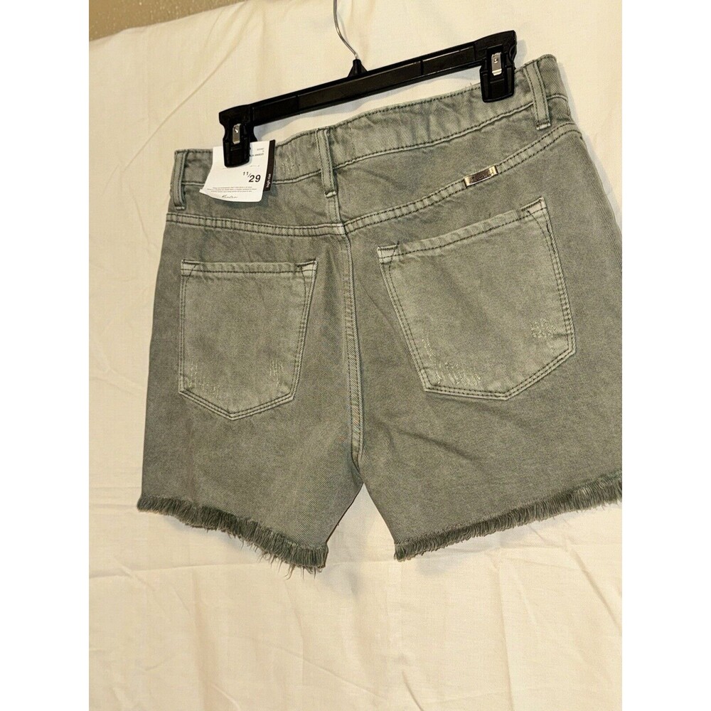 NWT KanCan Olive Green Mini High Rise Cutoff Shorts Size-11/29 - Picture 10 of 13